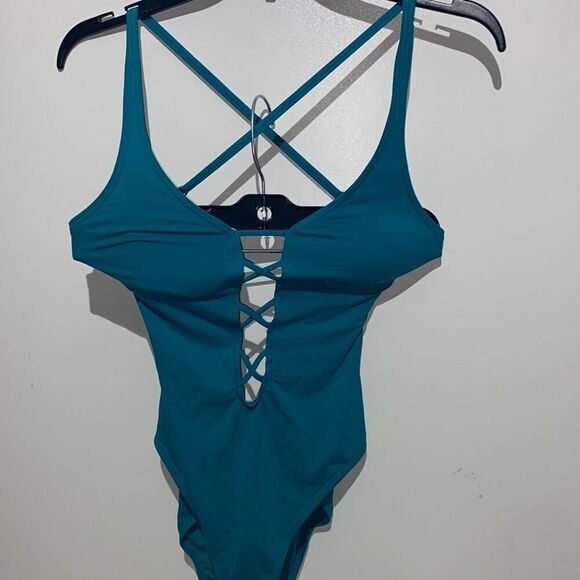 Vince Camuto Women's Riviera Plunging V-neck Strappy One Piece Swimsuit Sz 4 NWT - Picture 1 of 11
